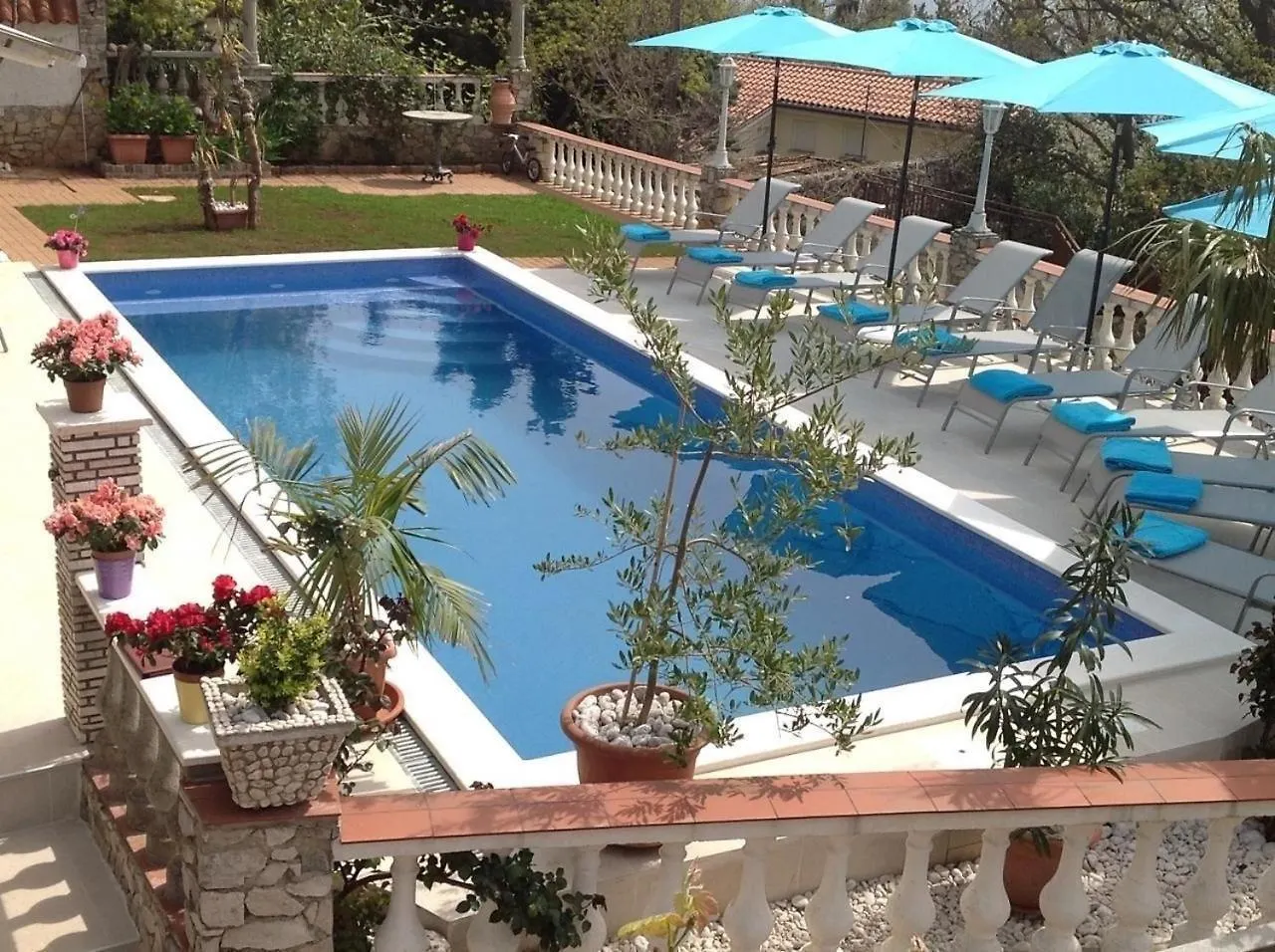 Apartment Mit Balkon- Gemeinsame Pool Und Terrasse Novi Vinodolski Κροατία